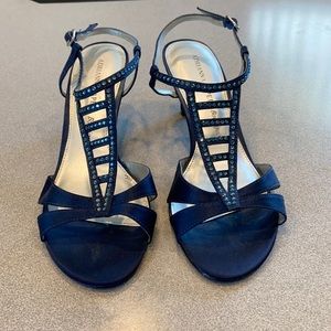 Adrianna Papell Navy sandals